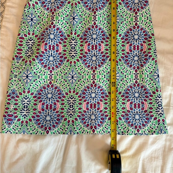 Talbots women’s Skirt. Bright, fun colors  Ladies Sz 6  Side zip - Picture 3 of 7